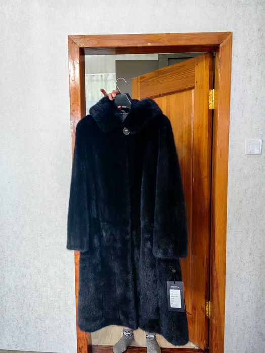 Продам норковую шубу