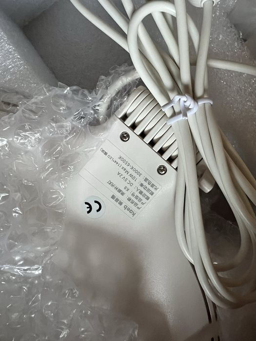 Lampa circulara Led cu suport de telefon/tableta