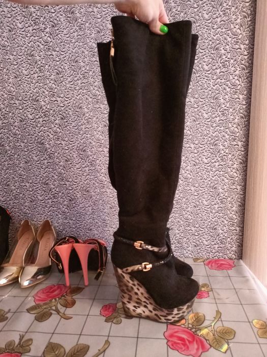 Продам сапоги ботфорты