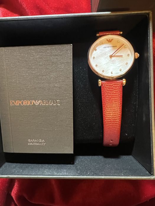 Дамски часовник EMPORIO ARMANI