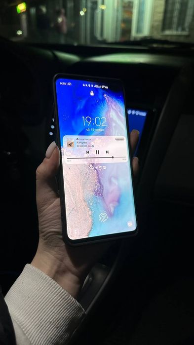 Продается самсунг с10 + 128гб