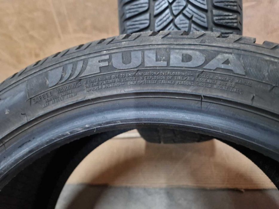 2 Fulda R17 225/45
зимни гуми
DOT4520