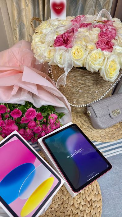 Ipad A16 (2025) Куплено 3 дня назад розового цвета