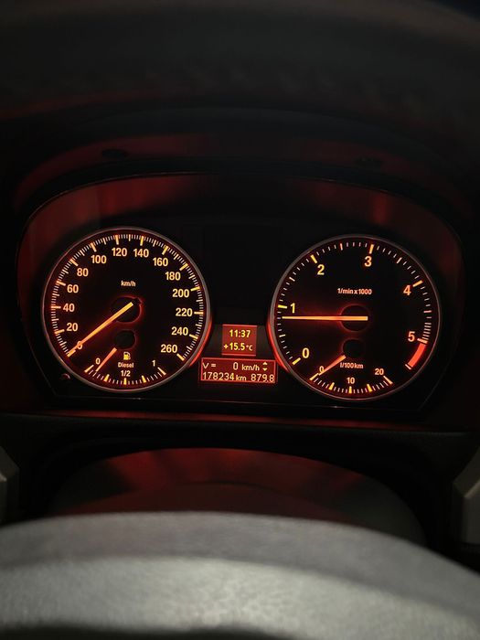 BMW seria 3 2011 178000 km 184cp