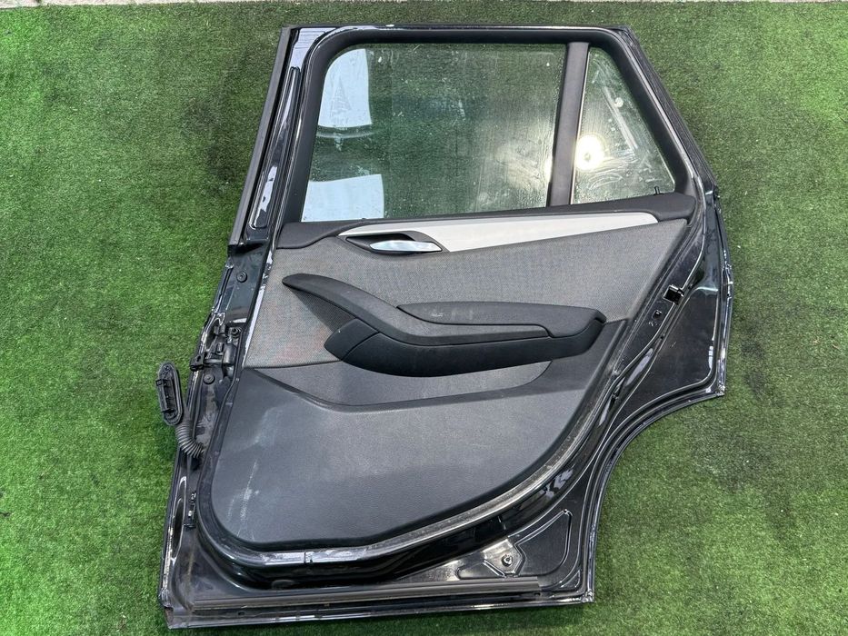 USA PORTIERA SPATE DREAPTA BMW X1 E84 SDRIVE 18D 2.0 DIESEL 2010 / MODEL SAV HATCHBACK COD OEM 41002993820 2009-2015