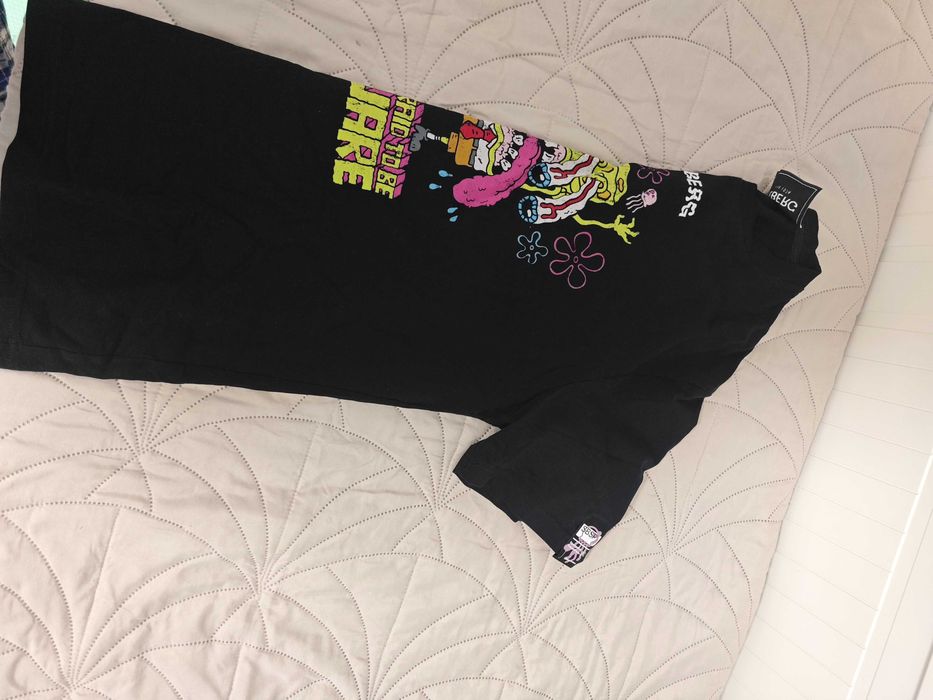 Мъжка Тениска Iceberg, в отлично състояние.