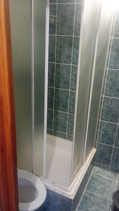 Vând apartament 3 camere decomandate Piața Sud