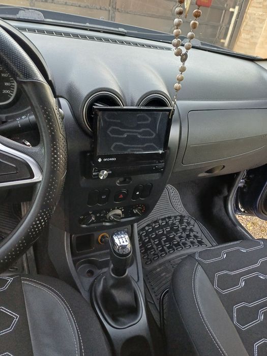Vad Dacia Duster 1.  4×2. Euro 5