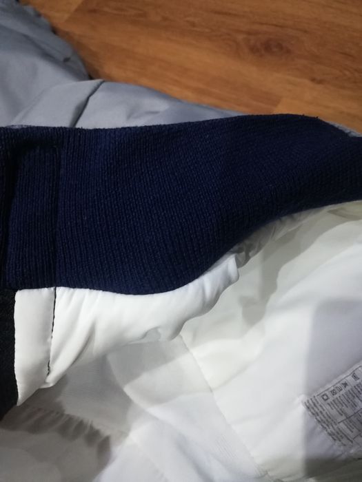 Vând salopetă/combinezon de iarnă, gros, mărimea M, marca Thinsulate