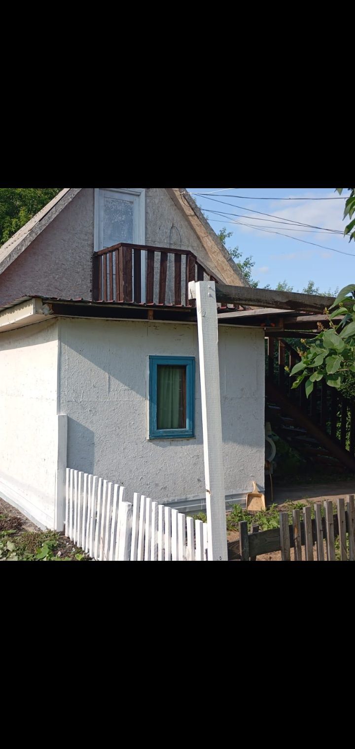 Сдам летний на всё лето благоустроенный хороший домик двухэтажный. Все