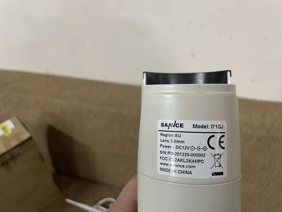 Пълен комплект видеонаблюдение WIFI камери 4бр , NVR с монитор.