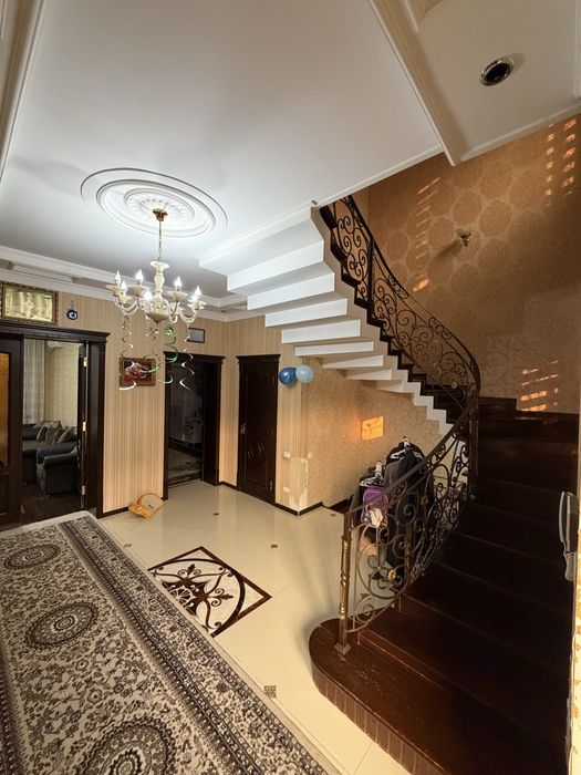 Продаеться Элитный Дом