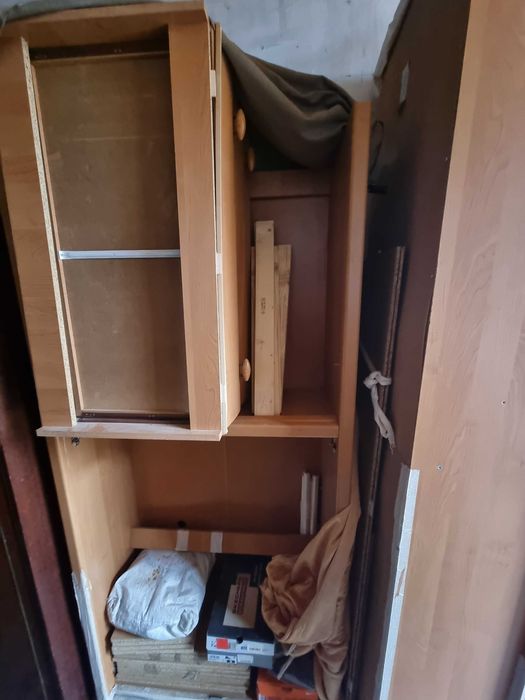 Стенка бу, в хорошем состоянии.