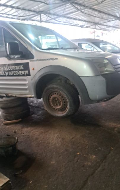 Ansamblu stergatoare parbriz volan pe stanga Ford Transit Connect pri