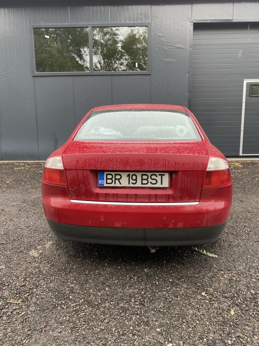 Audi a4 b6 2.5 v6 quattro