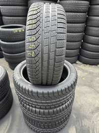 4 anvelope iarnă Pirelli 245/40/19 dot 2022