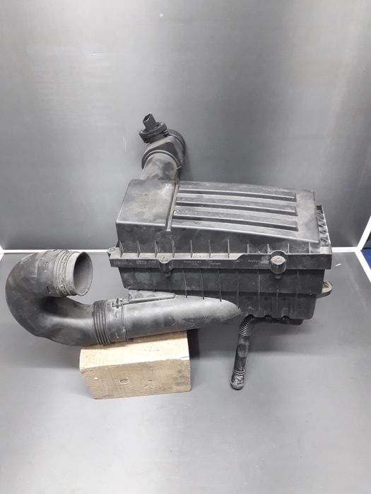 Carcasa baterie skoda octavia vw golf 5 jetta touran passat b6