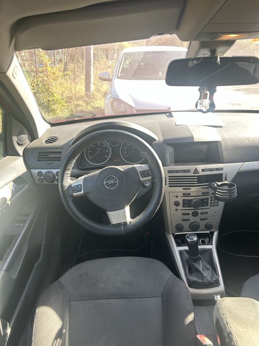 Vand Opel Astra H 1.9 cdti 150cp