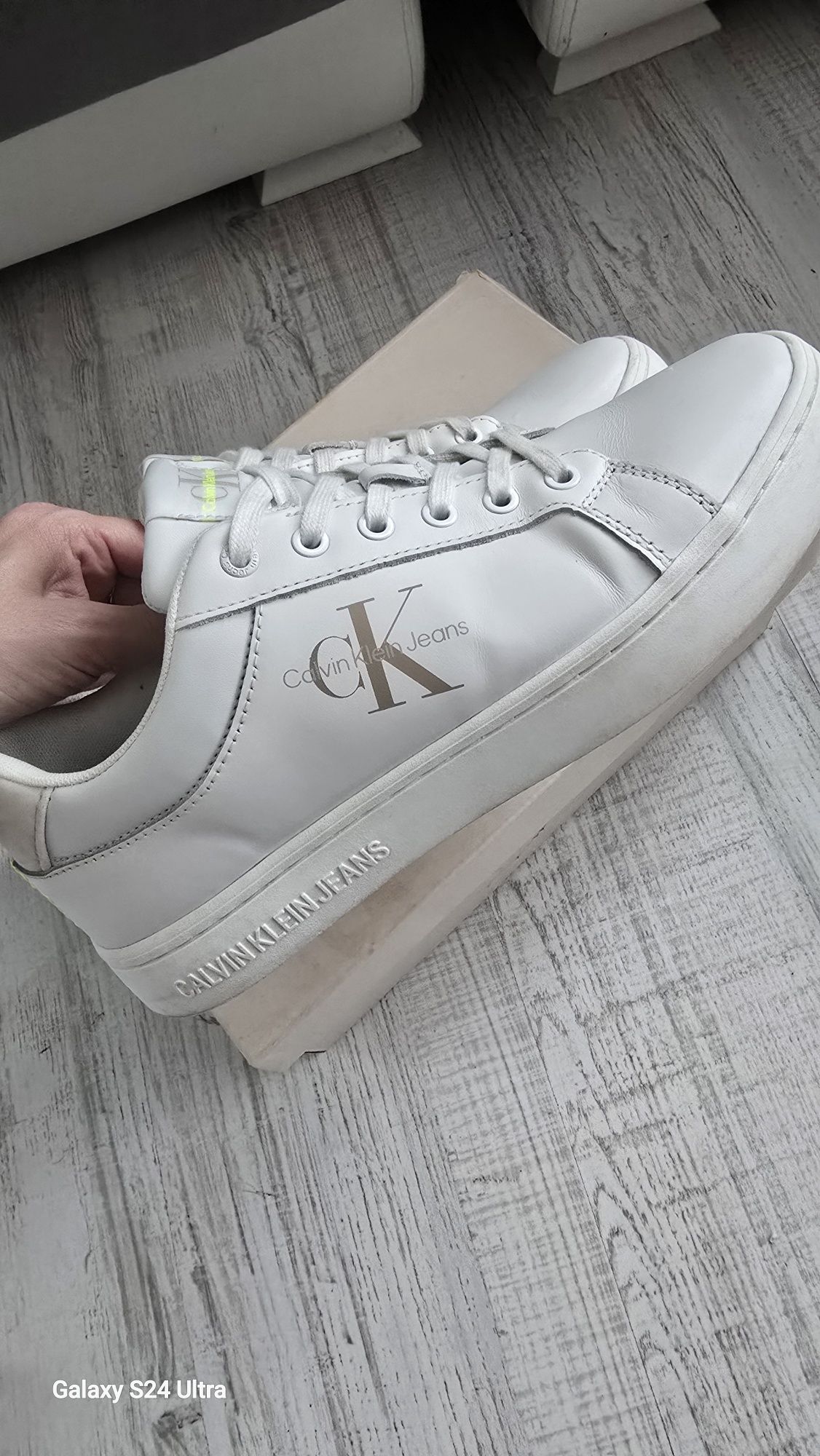 Calvin Klein маратонки