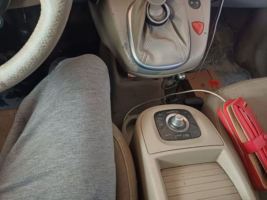 Vand sau la cerere mai mare dezmembrez