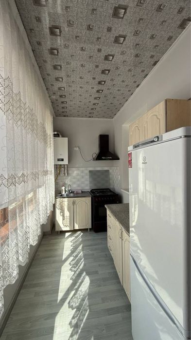 Продается 2 ком. Квартира площадью 55 кв.м. По ул. Рудаки ор. Караван