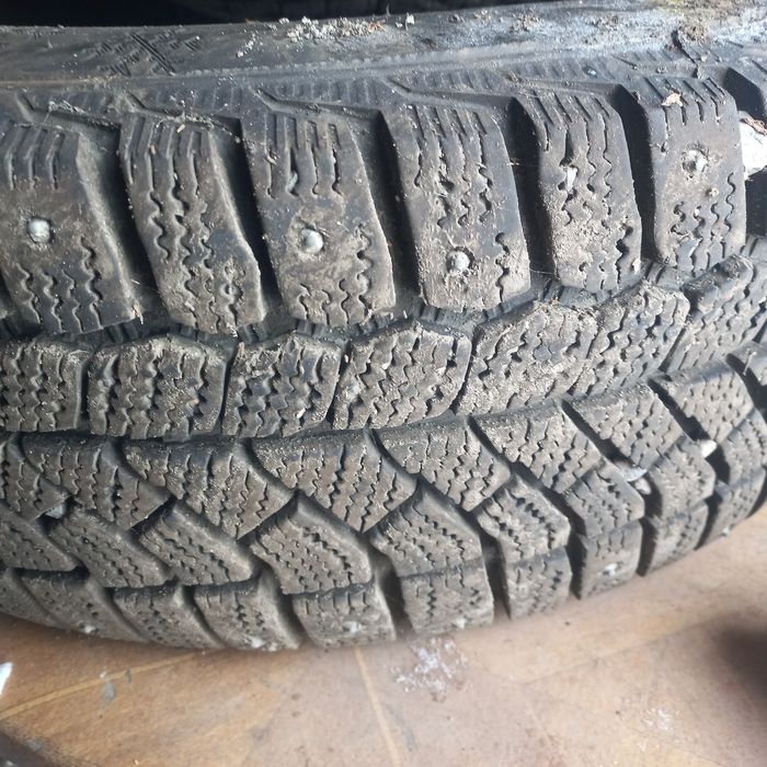 Шины  зимние виати