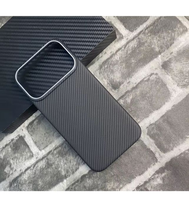 Iphone 17 17 PRO 17 PRO MAX Husa Magnetica Slim Fibra Carbon Neagra