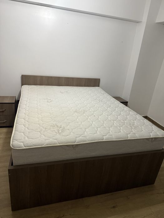 Set mobila(cuier,mobila bucatarie,masa,dulap,comoda,pat,noptiere)