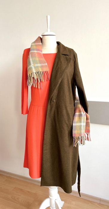 Вълнен тренч  & вълнен шал Trussardi