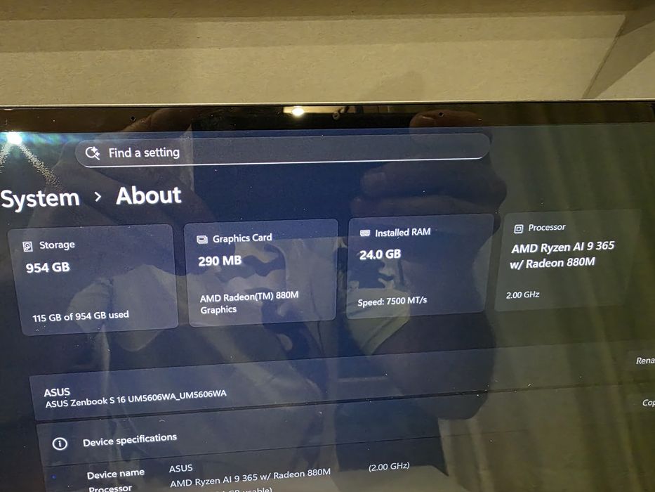 ASUS Zenbook S OLED AMD Ryzen AI 9 365, 16'',24GB, 1TB SSD, Radeon 880