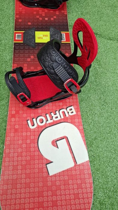 Placa snowboard Burton 140 cm cu legaturi snowboard Union