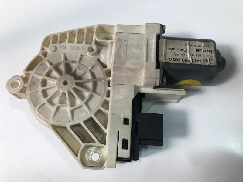 Motoras macara geam dreapta spate 4f0959802a Audi A6 4F/C6 [2004 - 20