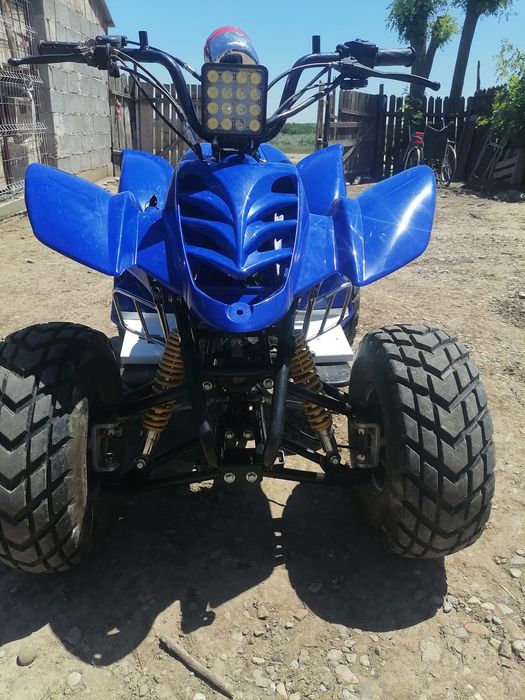 Vând atv-uri de 250cc