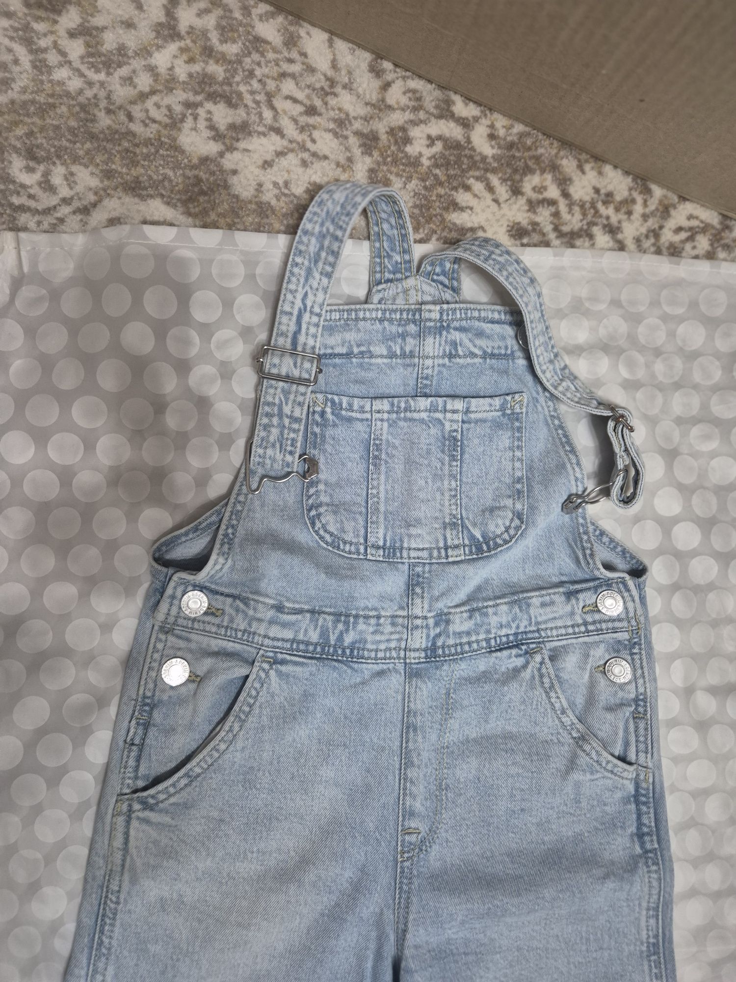 Комбинезон на девочку H&m