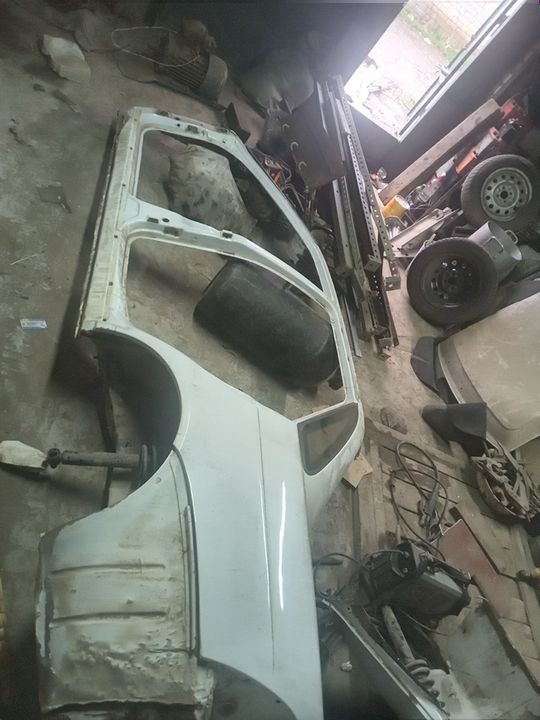 Левая бочина приора с задним стаканом