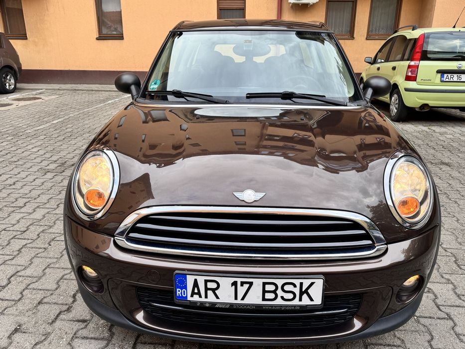 Vând mini cooper one D