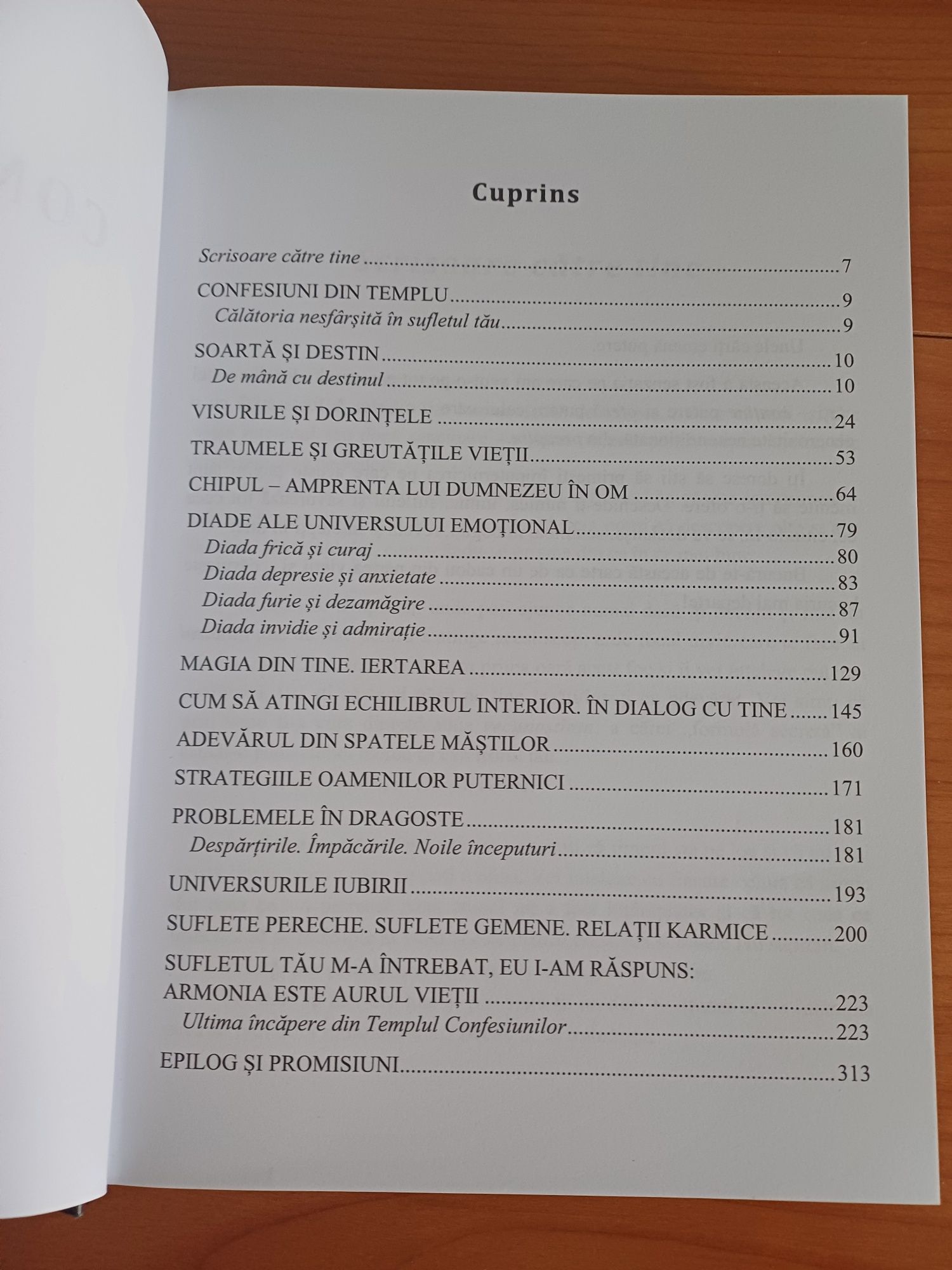 Confesiuni din Templu - Suada Agachi