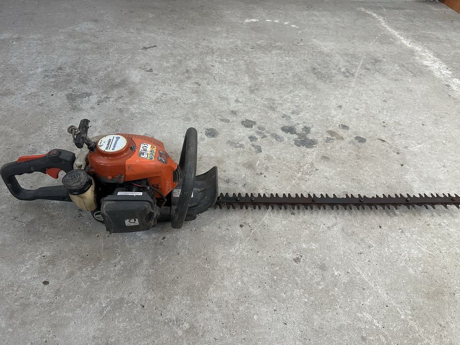 Masina de tuns Gard Viu Husqvarna 226HD75S nefunctionala !