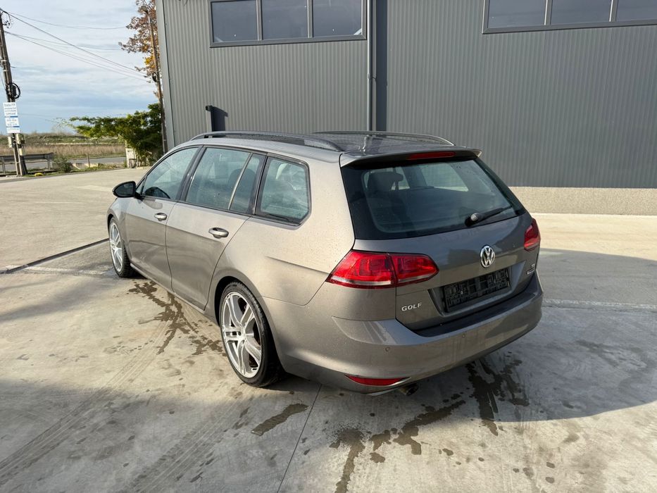 Volkswagen GOLF 7