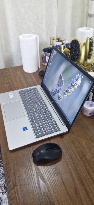 HP noutbook sotiladi