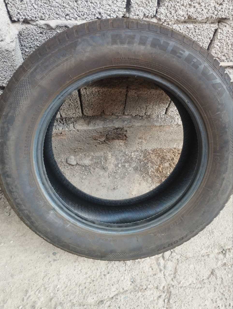 prodam balon 225/60R17