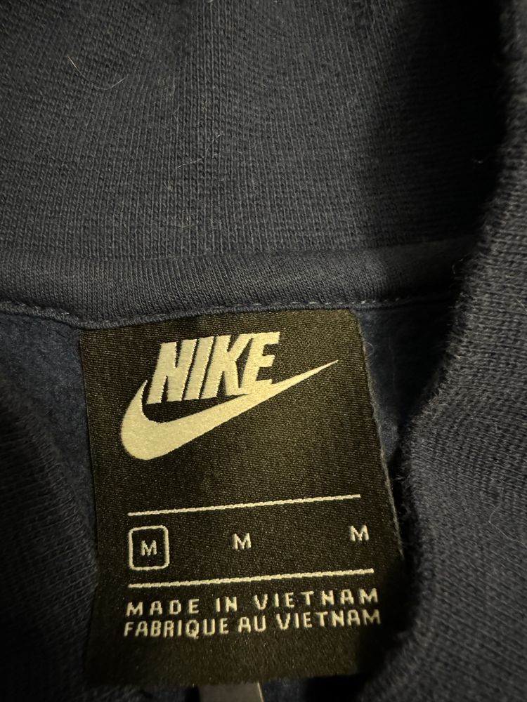 Bluza Nike cu fermoar marimea M