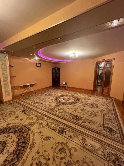 ID 5339 АРЕНДА 4 ком Квартира Shayxontaxur Висол, Генерал узоков