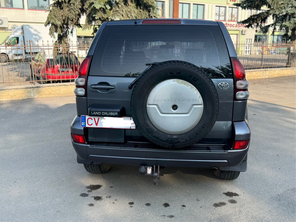 Toyota Land Cruiser J120 3.0 d-4d Utilitar N1