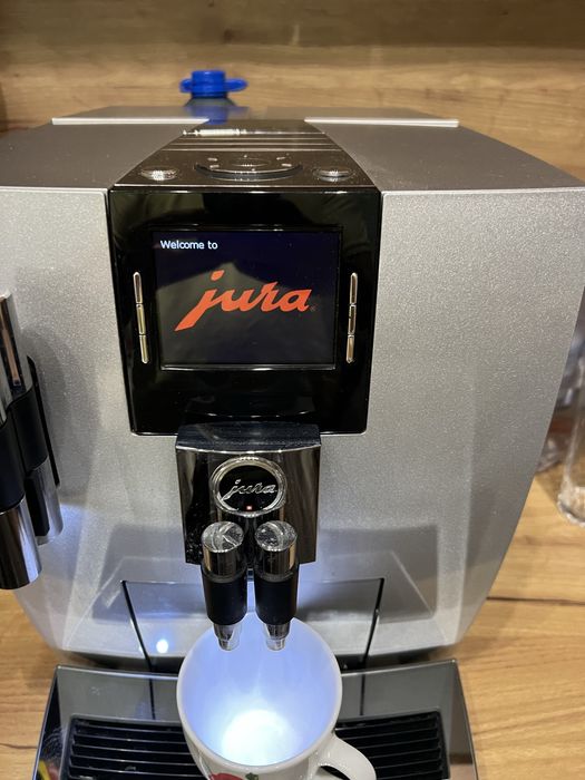 Кафеавтомат jura j90