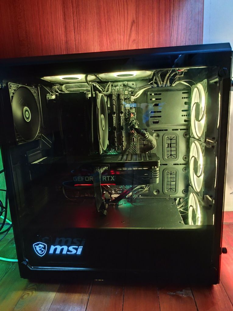 Геймърски компютър 3070 Ti 12-core 3900xt 32GB RAM