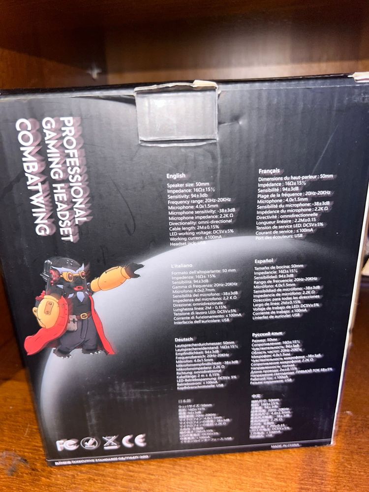 Casti gaming combatwing M180 PRO