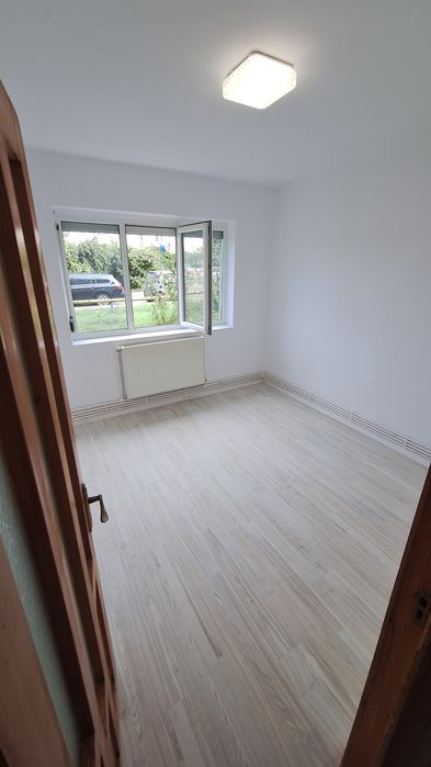 Apartament 2 cam parter