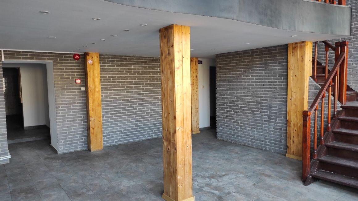 Spațiu Comercial Zona Ultracentrală - autorizat Alimentație Publică