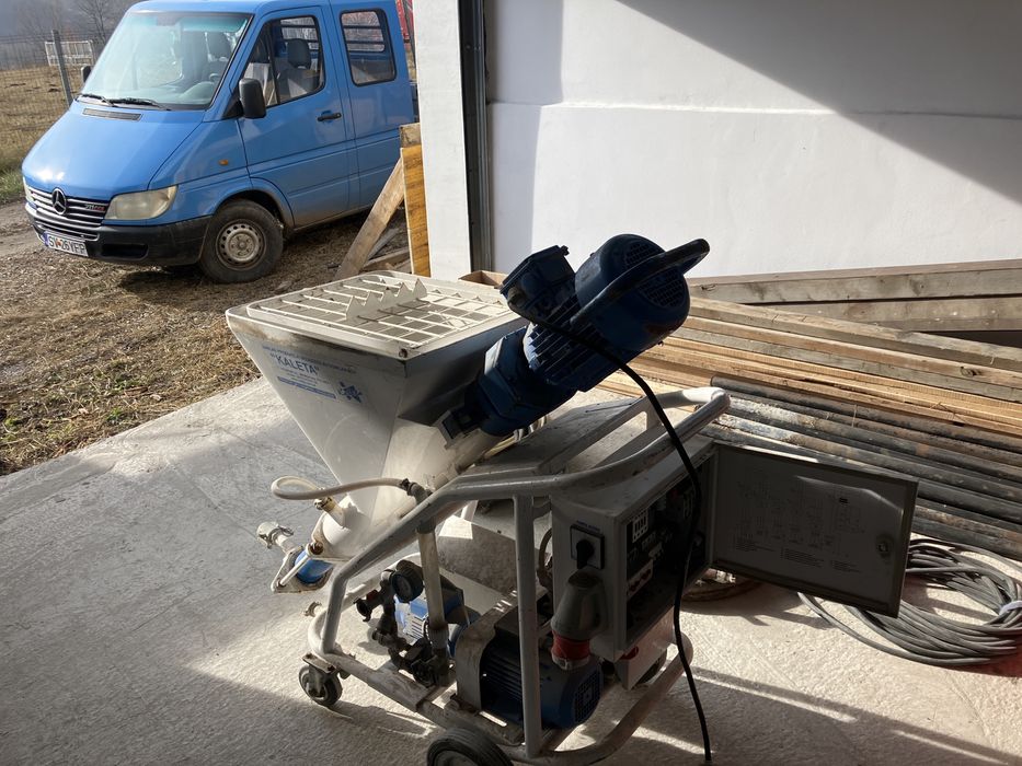 Masina tencuit kaleta